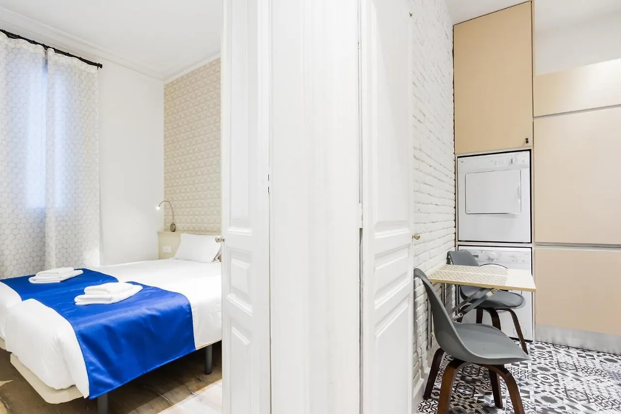 Apartment Canela Homes Barcelona Marina Spain